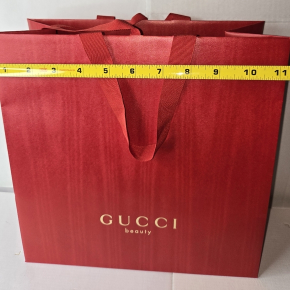 Gucci Beauty Red Woodgrain Pattern Gift Bag - Picture 8 of 16